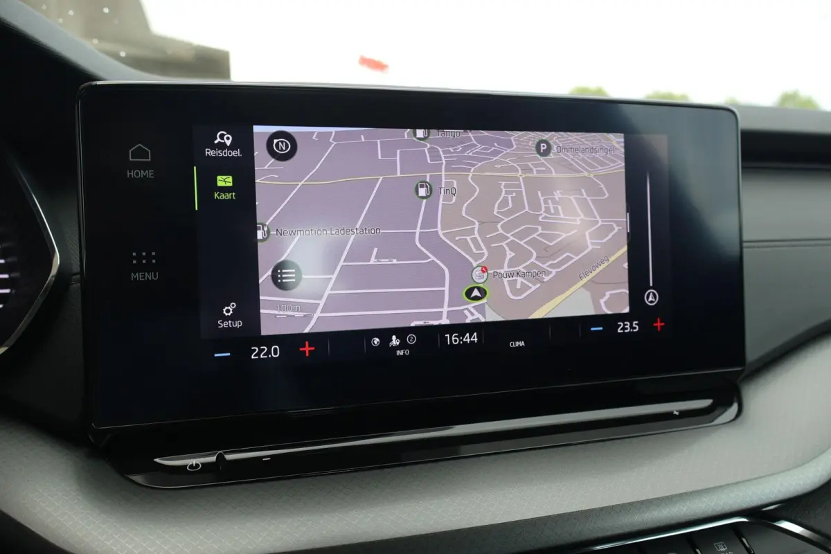 1.0 TSI 110pk Ambition | PDC | Navigatie | Carplay | Cruise Control