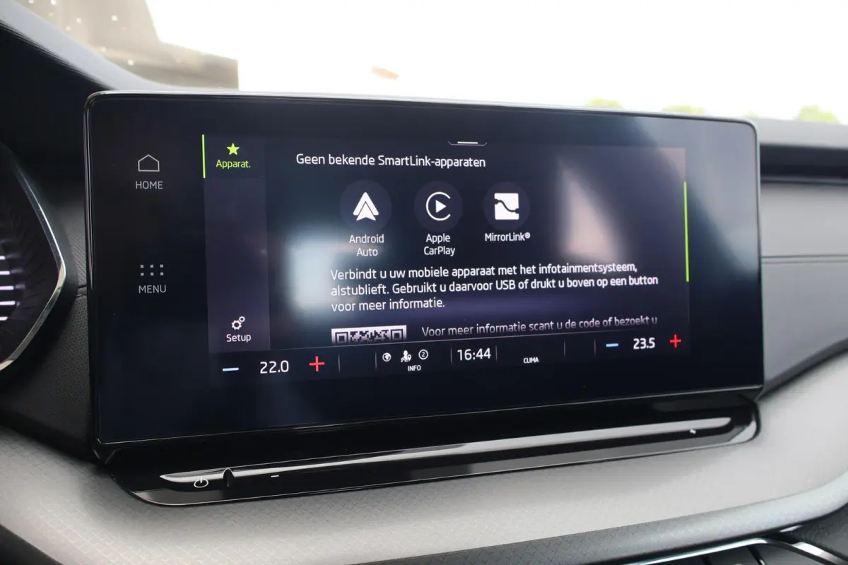 1.0 TSI 110pk Ambition | PDC | Navigatie | Carplay | Cruise Control