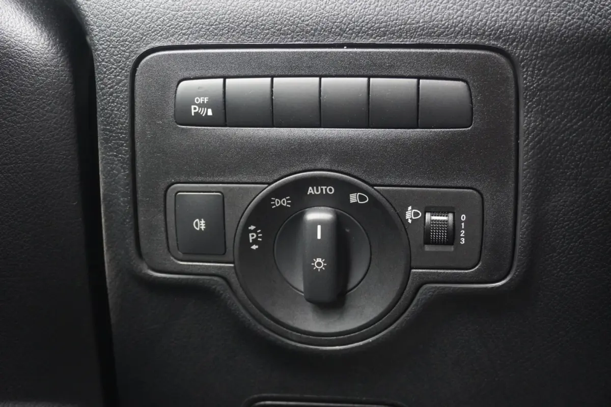 114 CDI Lang Automaat EURO 6 - Airco - Navi - Cruise - €18.950,- Excl.