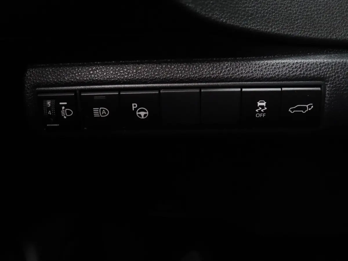 183pk Hybrid Executive Apple Carplay/Android Auto | Climate