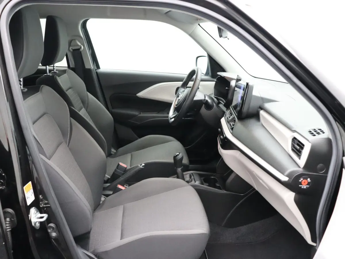1.2 Comfort Smart Hybrid | Led | Stoelverwarming | All season | Apple carplay & Android auto |