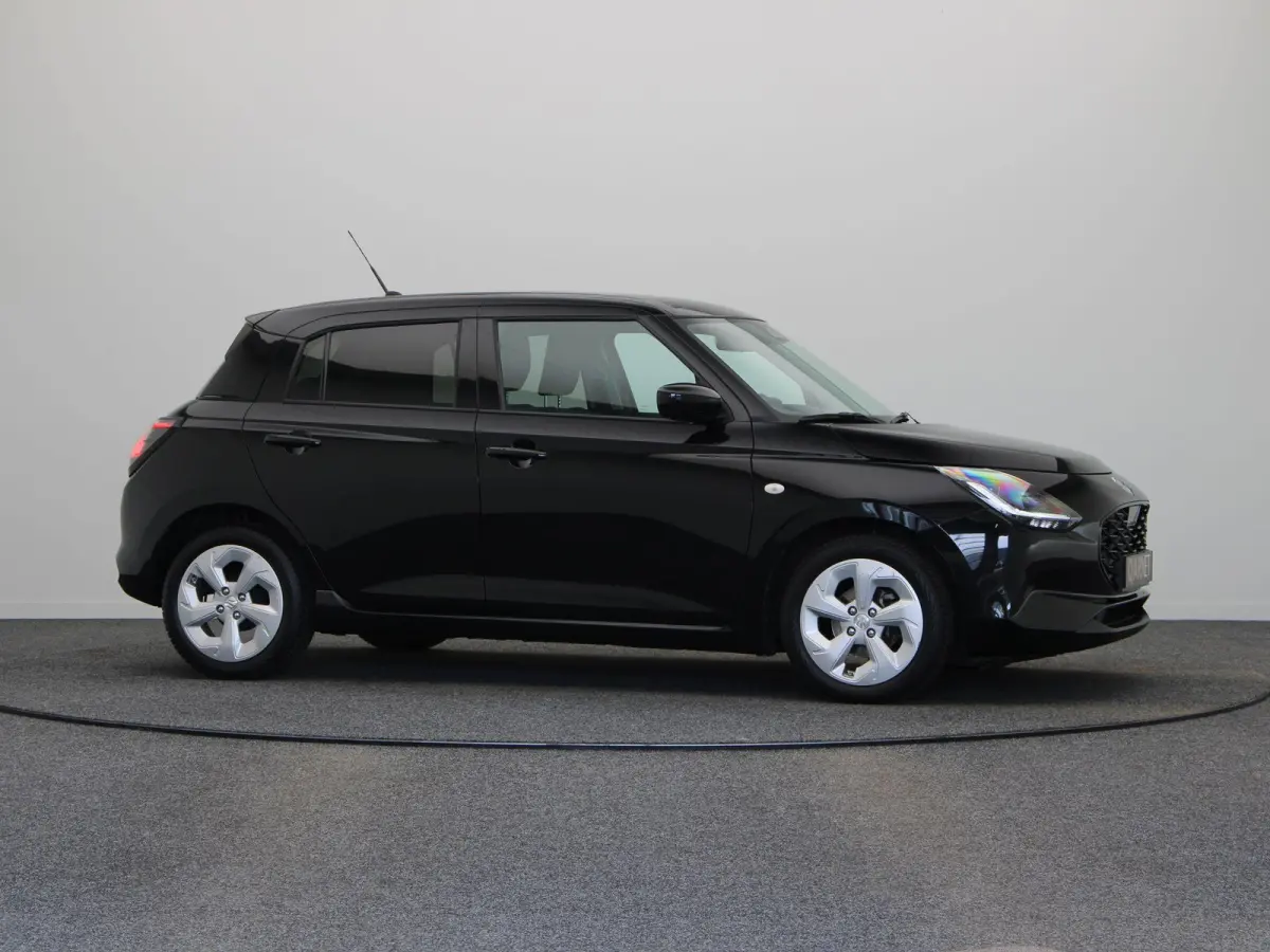 1.2 Comfort Smart Hybrid | Led | Stoelverwarming | All season | Apple carplay & Android auto |