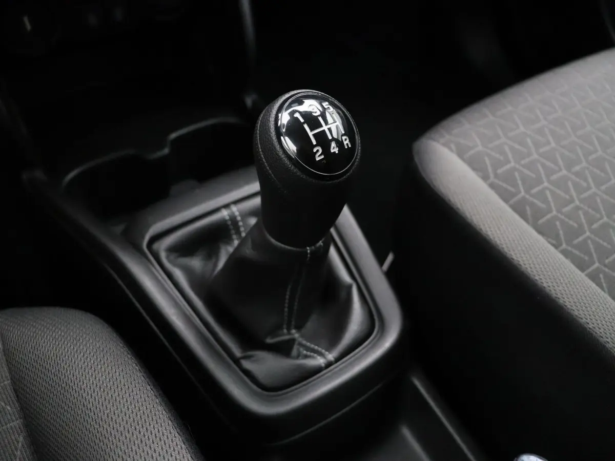 1.2 Comfort Smart Hybrid | Led | Stoelverwarming | All season | Apple carplay & Android auto |