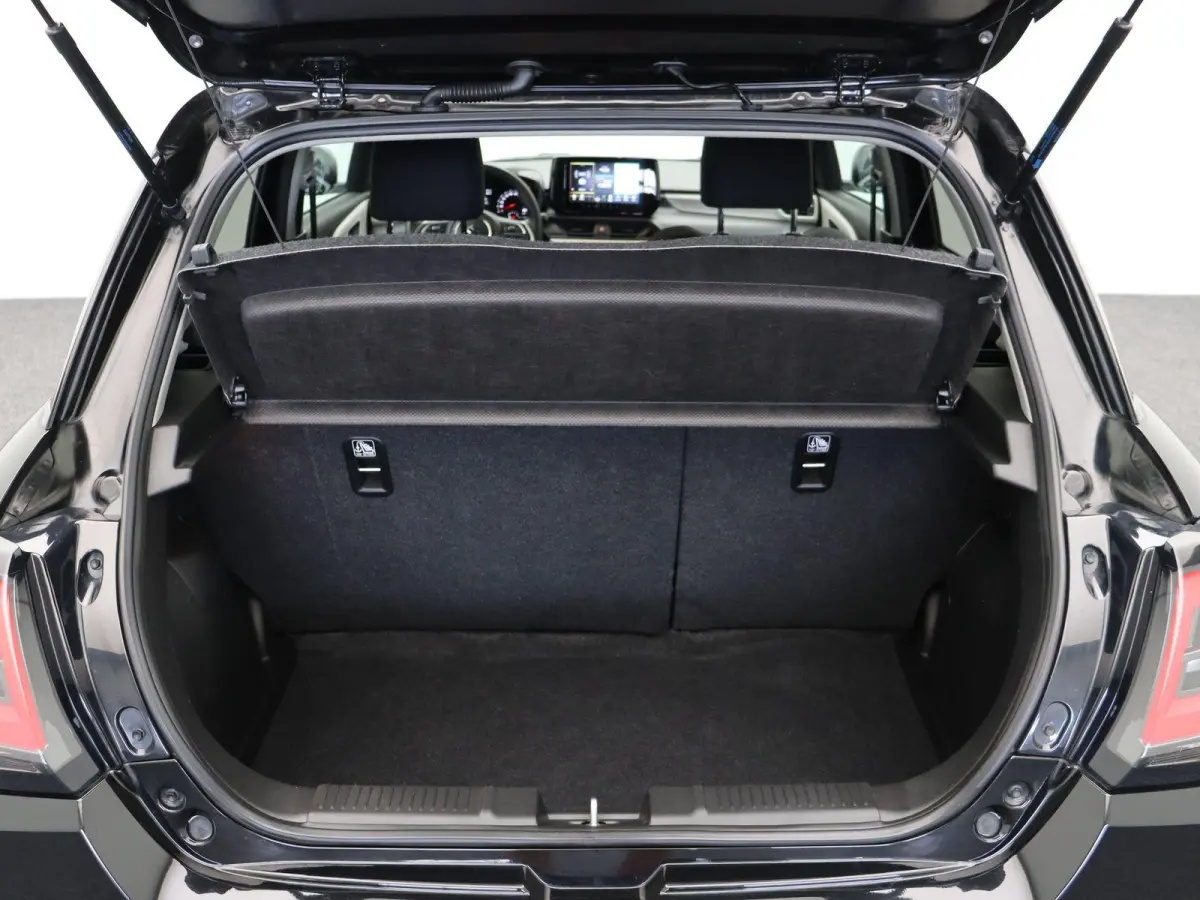 1.2 Comfort Smart Hybrid | Led | Stoelverwarming | All season | Apple carplay & Android auto |