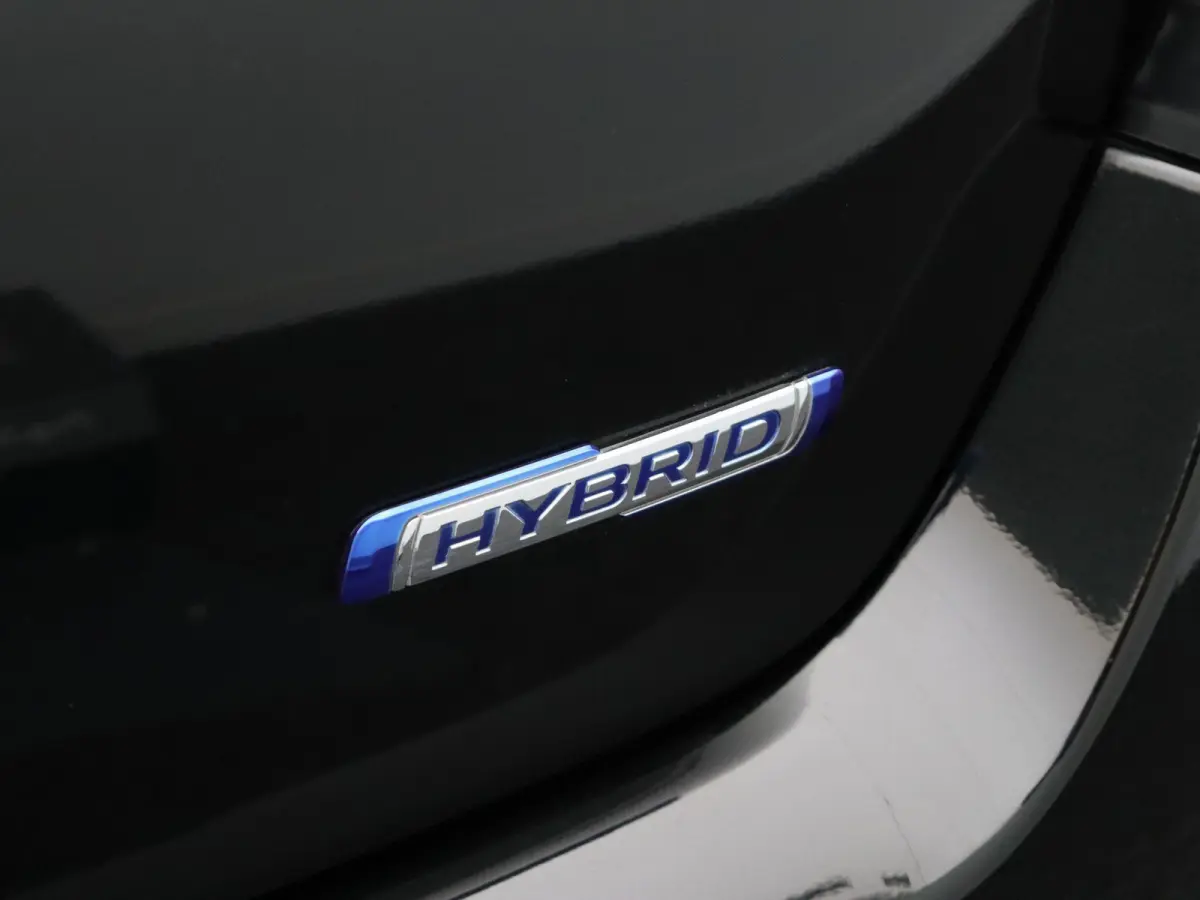 1.2 Comfort Smart Hybrid | Led | Stoelverwarming | All season | Apple carplay & Android auto |