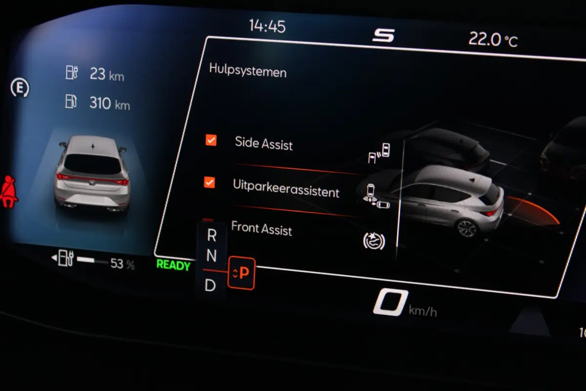 1.4 TSI eHybrid PHEV FR SOH 92% | Trekhaak | Camera | Eibach | Adapt. Cruise | Carplay | Navi | Bluetooth | 19" LMV | PDC V+A