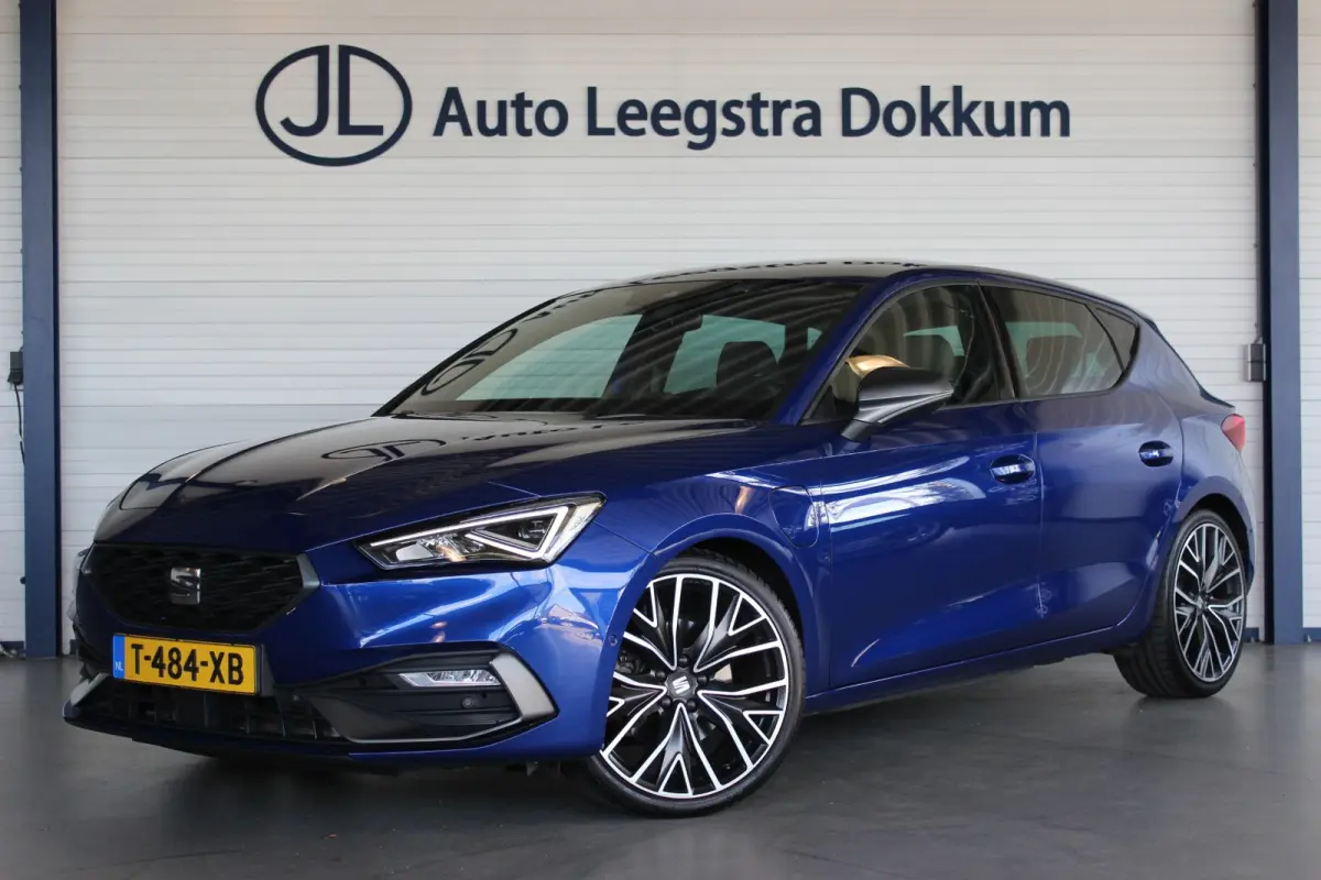 1.4 TSI eHybrid PHEV FR SOH 92% | Trekhaak | Camera | Eibach | Adapt. Cruise | Carplay | Navi | Bluetooth | 19" LMV | PDC V+A