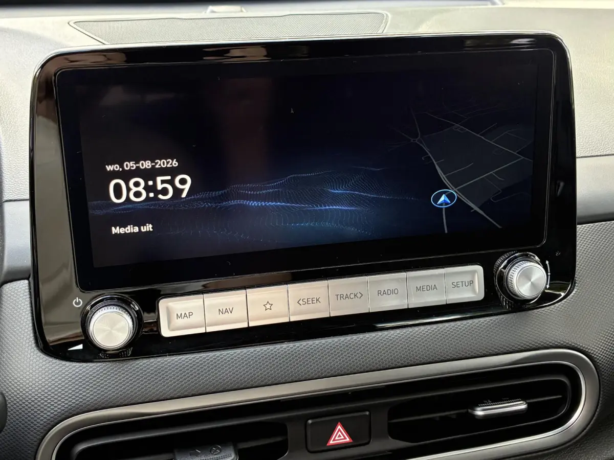 EV Fashion 39 kWh / SOH 100% / Stuur-/Stoelverwarming / Navigatie / Apple Carplay/Android Auto / Achteruitrijcamera / Krell audio / 3-fase /