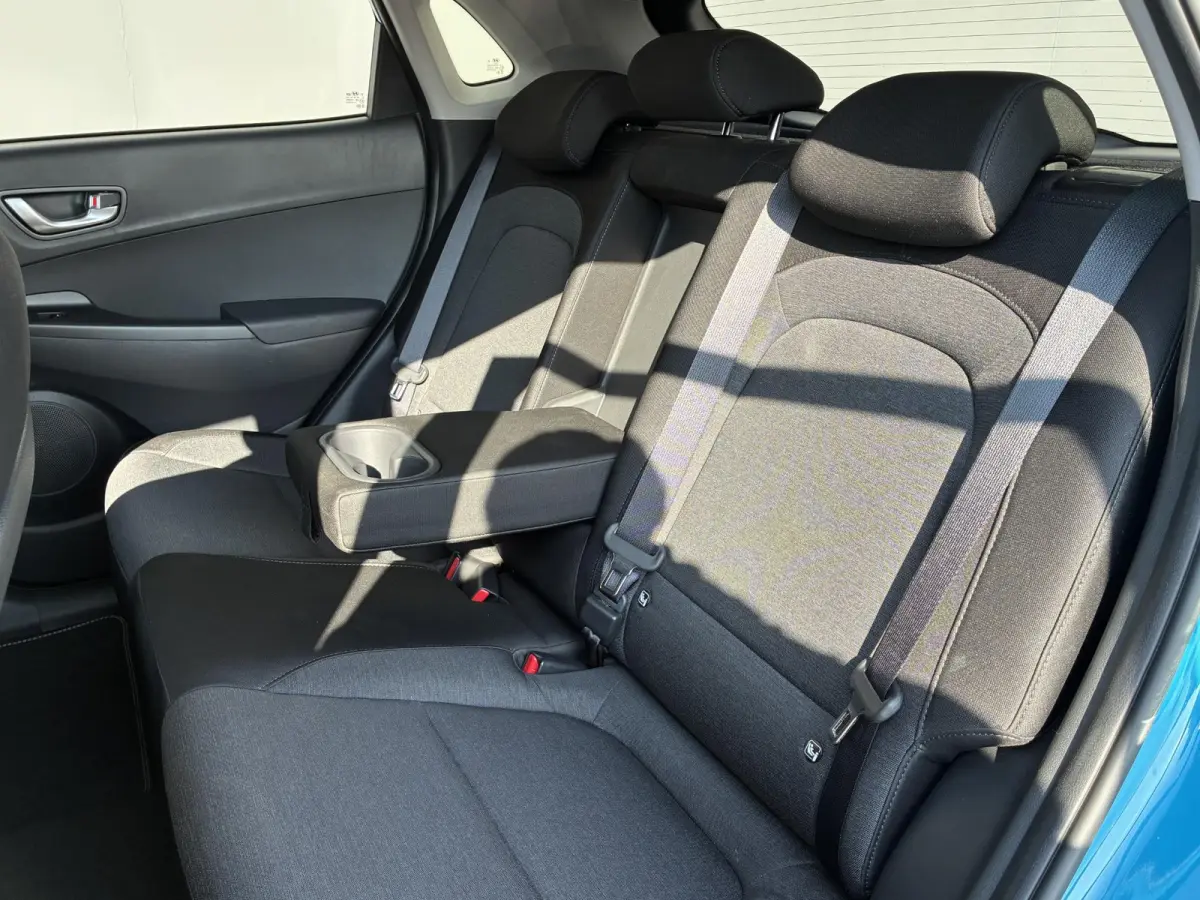 EV Fashion 39 kWh / SOH 100% / Stuur-/Stoelverwarming / Navigatie / Apple Carplay/Android Auto / Achteruitrijcamera / Krell audio / 3-fase /