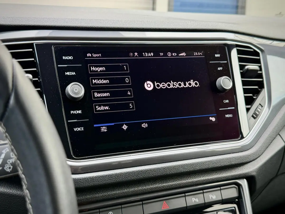 1.5 TSI R-Line Beats|Pano|Keyless|Dodehoek