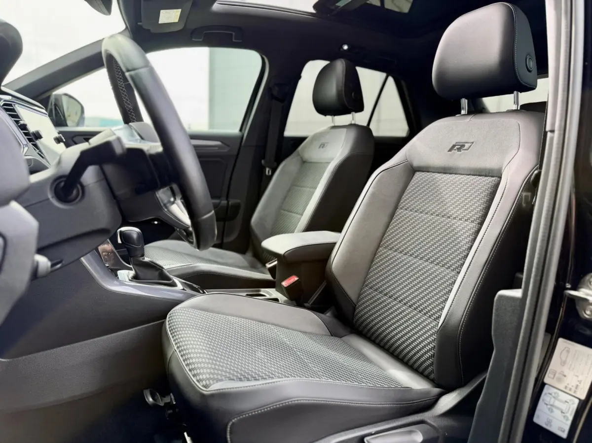 1.5 TSI R-Line Beats|Pano|Keyless|Dodehoek