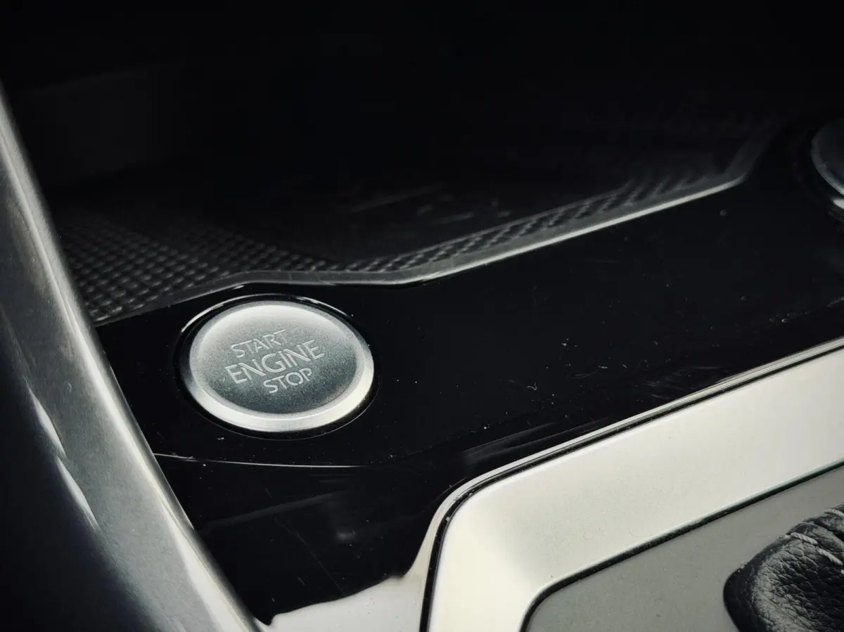 1.5 TSI R-Line Beats|Pano|Keyless|Dodehoek