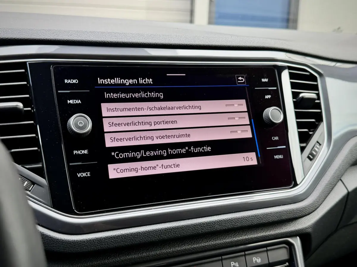 1.5 TSI R-Line Beats|Pano|Keyless|Dodehoek