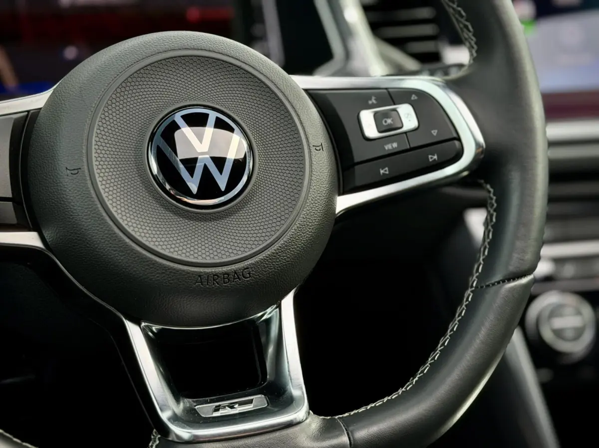 1.5 TSI R-Line Beats|Pano|Keyless|Dodehoek