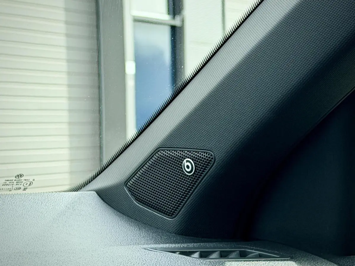1.5 TSI R-Line Beats|Pano|Keyless|Dodehoek
