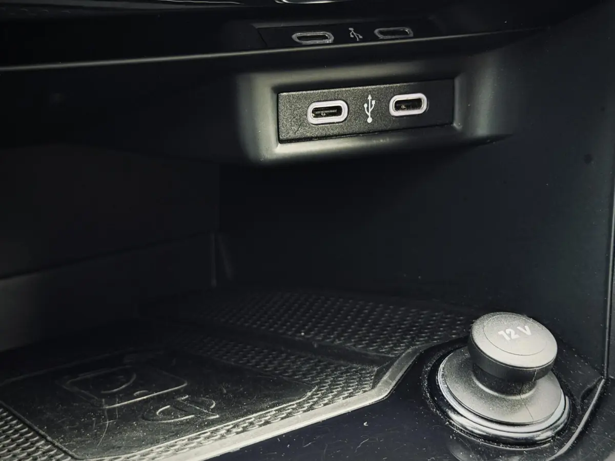 1.5 TSI R-Line Beats|Pano|Keyless|Dodehoek