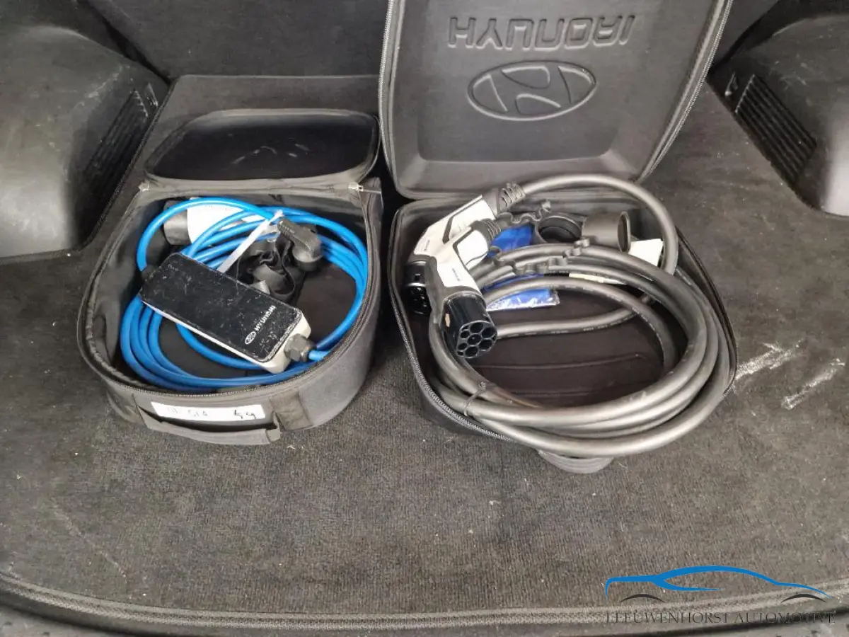 1.6 T-GDI PHEV Premium Sky, 4WD, pano, leer, elektr. klep, verw. stoelen/bank, Apple, full option, NL dealerauto