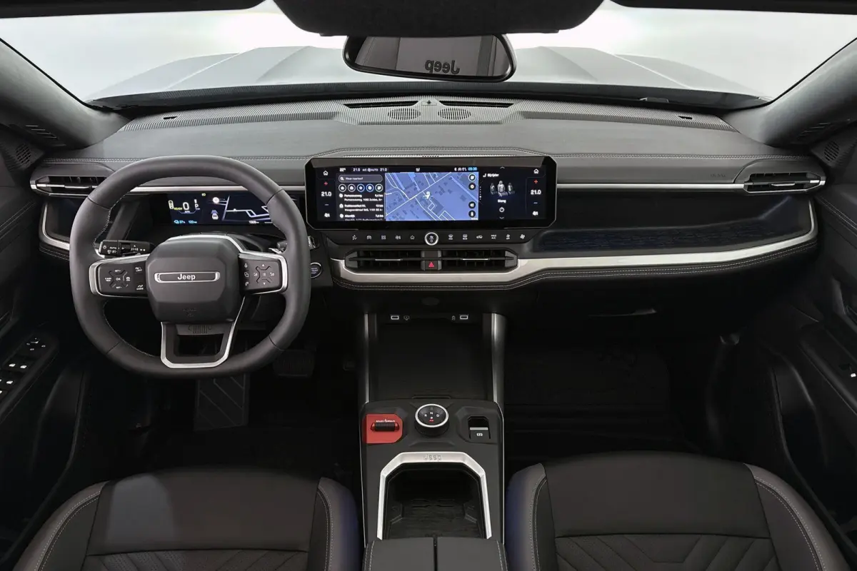 First Edition 74 kWh Panoramadak 360 Camera Massage