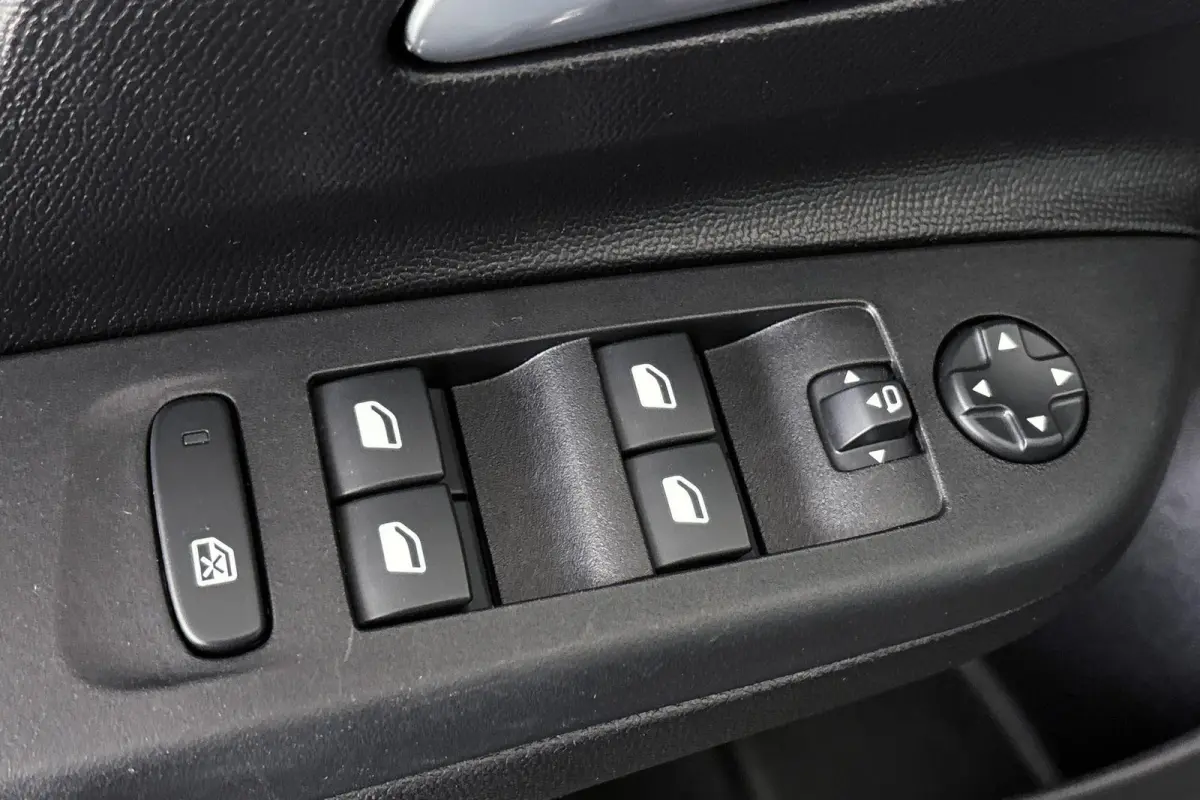 1.2 Turbo Hybrid GS Automaat Camera Apple CarPlay LED
