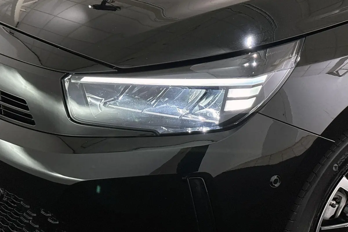 1.2 Turbo Hybrid GS Automaat Camera Apple CarPlay LED