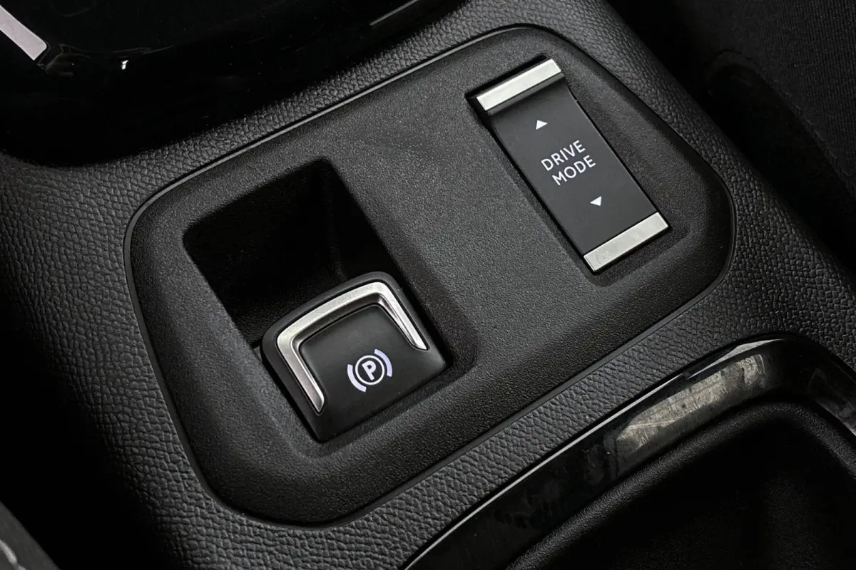 1.2 Turbo Hybrid GS Automaat Camera Apple CarPlay LED