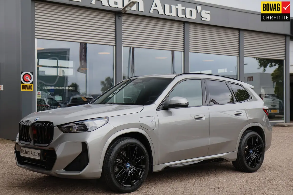 XDrive25e M-sport 19 inch Black Edition