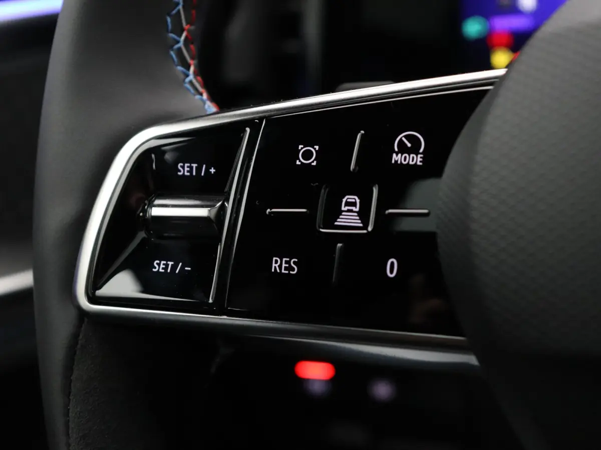 E-Tech full hybrid 200pk esprit Alpine | Vijf jaar garantie | Panoramisch dak | Harman Kardon | HUD | 360 graden camera |