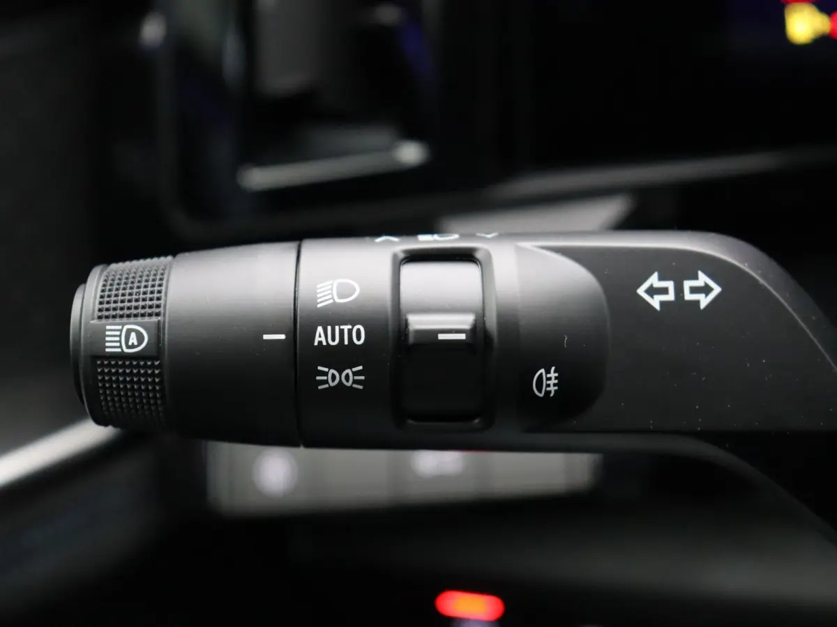E-Tech full hybrid 200pk esprit Alpine | Vijf jaar garantie | Panoramisch dak | Harman Kardon | HUD | 360 graden camera |