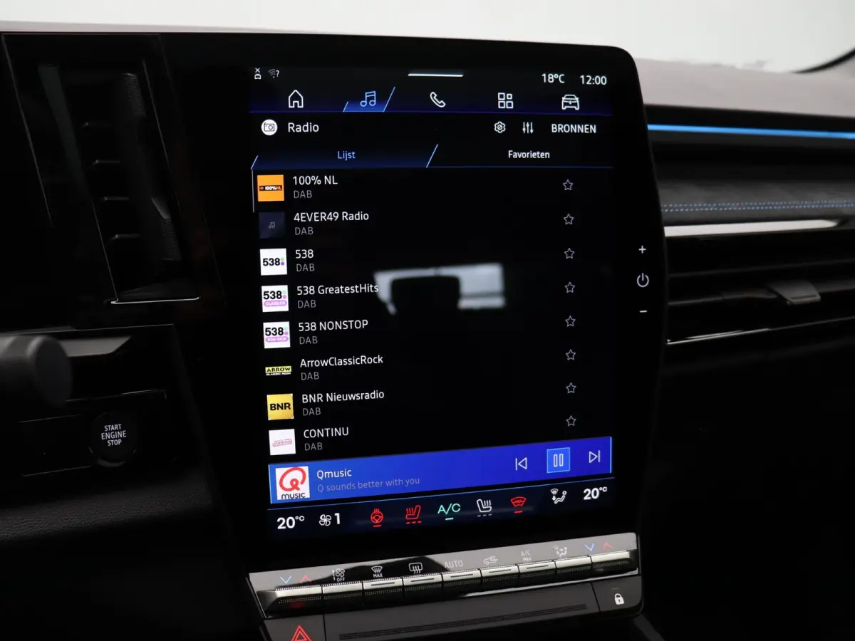 E-Tech full hybrid 200pk esprit Alpine | Vijf jaar garantie | Panoramisch dak | Harman Kardon | HUD | 360 graden camera |