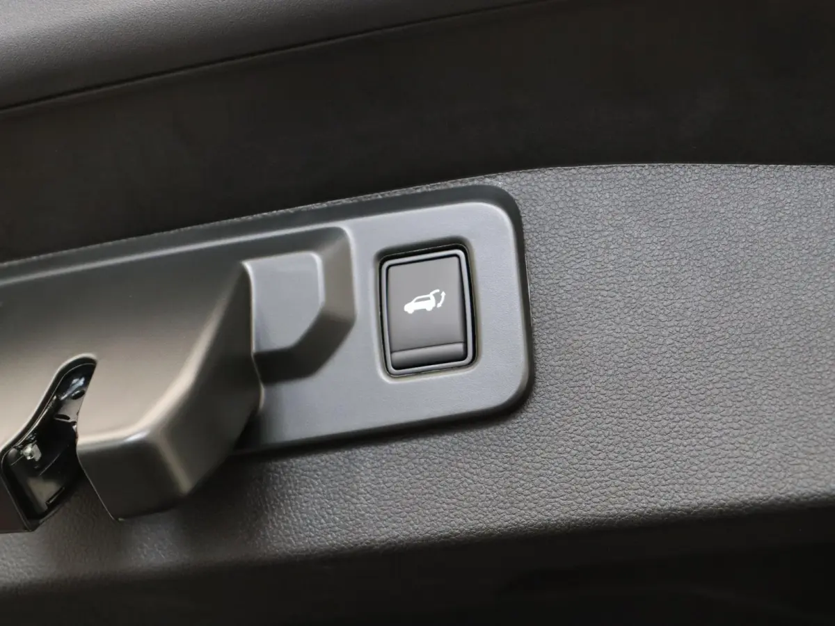 E-Tech full hybrid 200pk esprit Alpine | Vijf jaar garantie | Panoramisch dak | Harman Kardon | HUD | 360 graden camera |