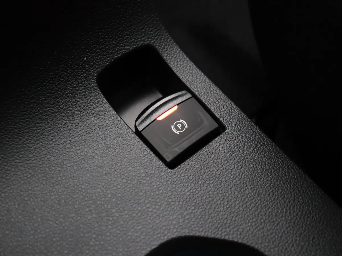 TCe 110pk limited edition | Climate control | Lichtmetalen velgen | Achteruitrijcamera |