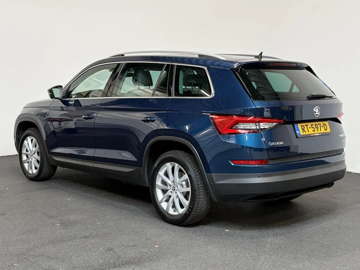 2.0 TSI 4x4 Style Business 7 PERSOONS Elektrische stoelen met geheugen Elek achterklep Navigatie