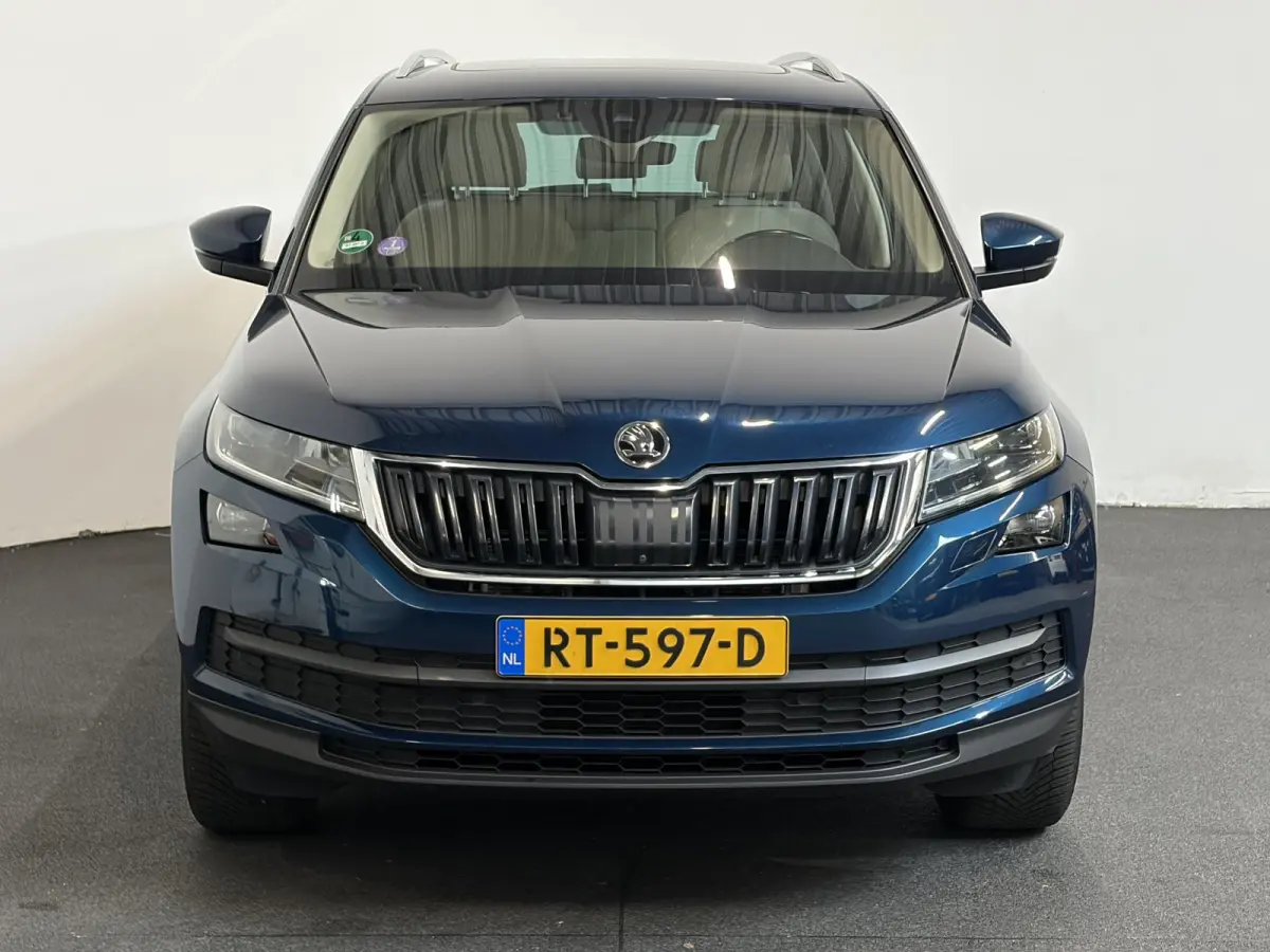 2.0 TSI 4x4 Style Business 7 PERSOONS Elektrische stoelen met geheugen Elek achterklep Navigatie