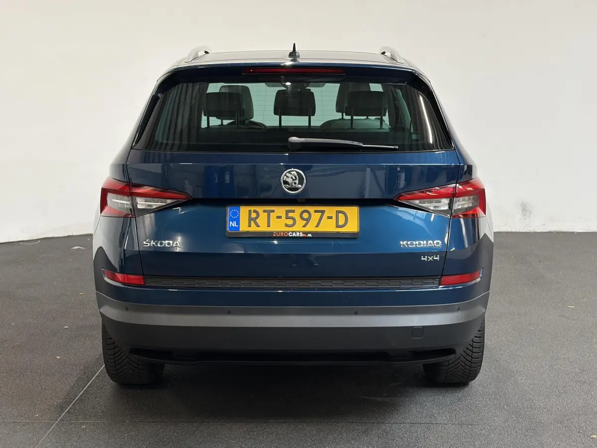 2.0 TSI 4x4 Style Business 7 PERSOONS Elektrische stoelen met geheugen Elek achterklep Navigatie
