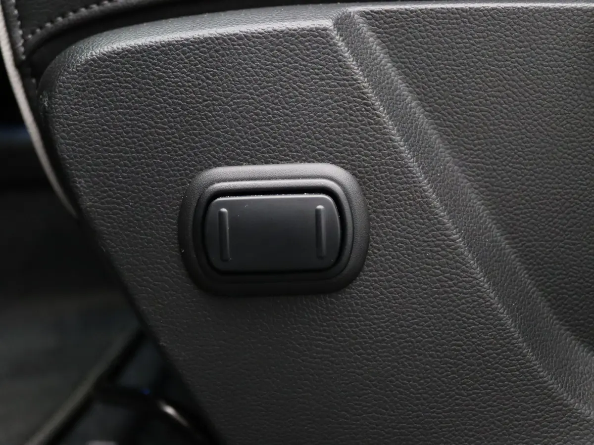Intense+ 87 kWh Apple Carplay/Android Auto | Climate