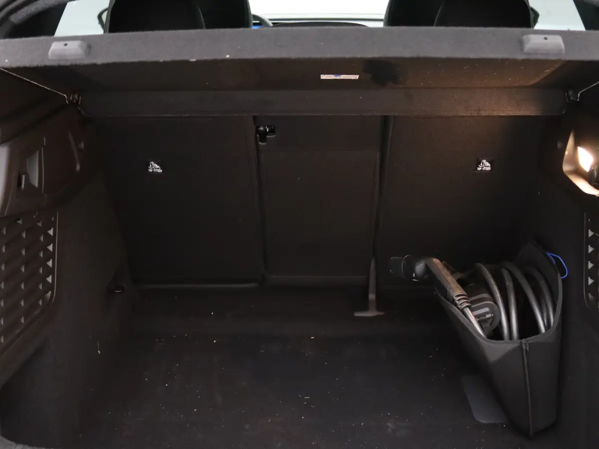 Intense+ 87 kWh Apple Carplay/Android Auto | Climate