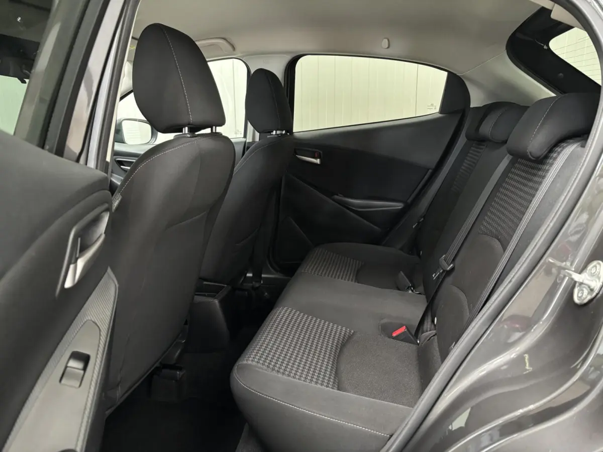 1.5 Skyactiv-G Sport Selected / Airco / NL Auto / 2e Eig / Camera / Navi