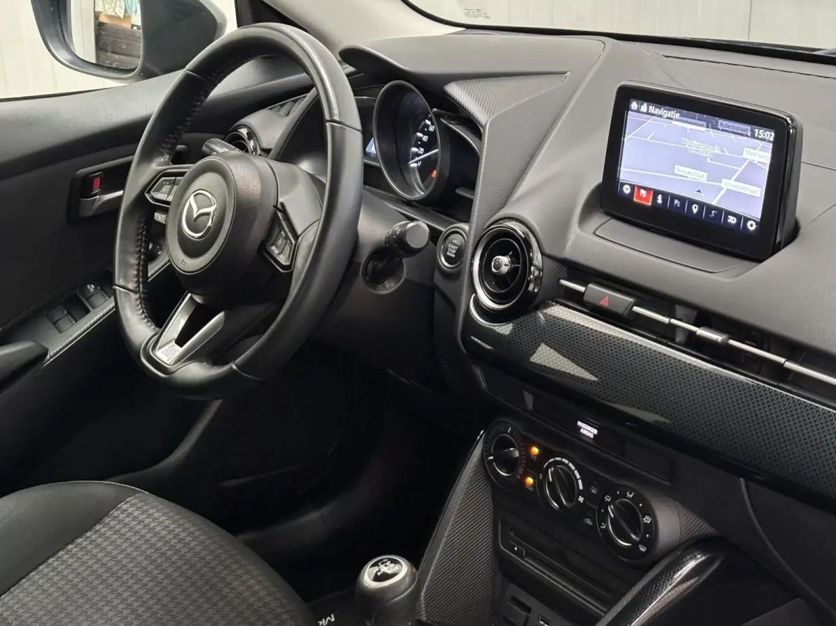 1.5 Skyactiv-G Sport Selected / Airco / NL Auto / 2e Eig / Camera / Navi