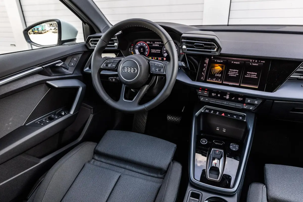 30 TFSI 115pk Pro Line | Stoelverwarming | 18" Velgen