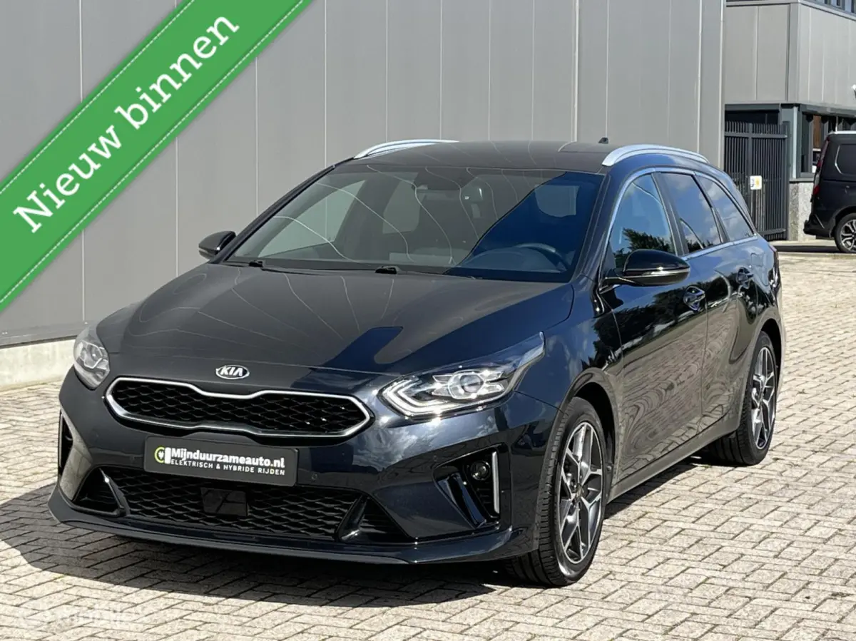 1.0 T-GDi GT-Line , Camera, Led, Vol !