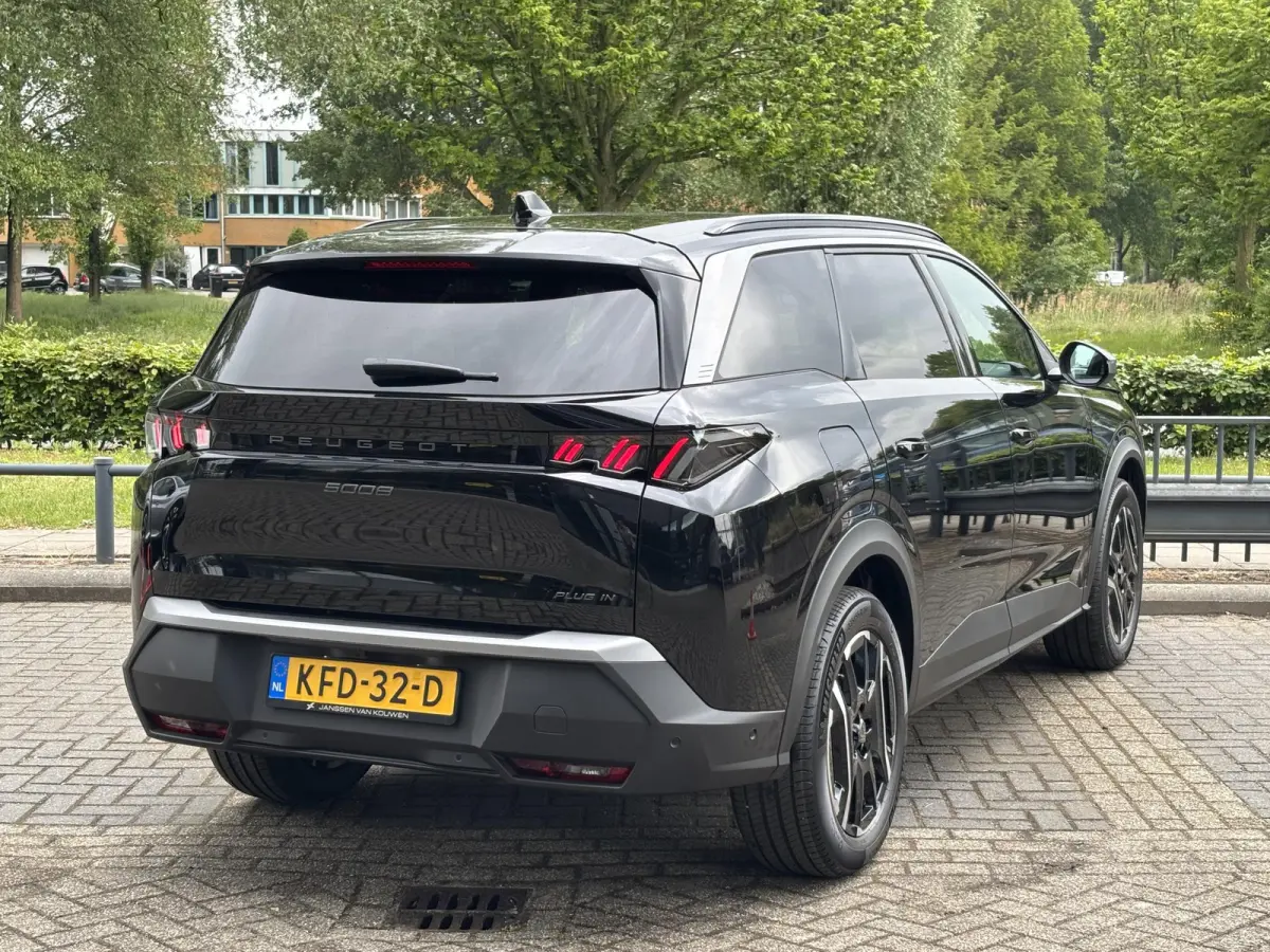 1.6 Plug-in Hybrid 195 Allure 7p 360 Camera Stoel-Stuurverwarming
