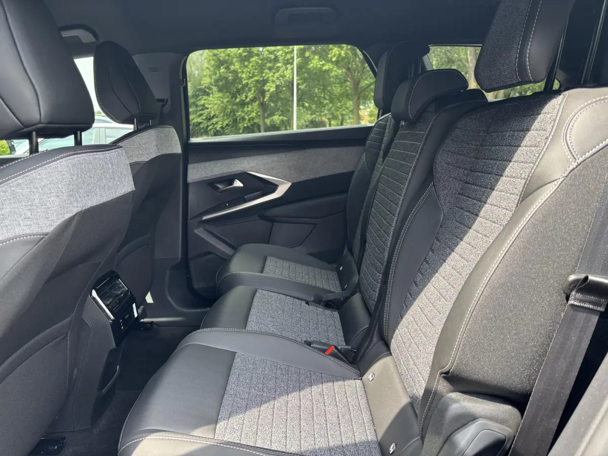 1.6 Plug-in Hybrid 195 Allure 7p 360 Camera Stoel-Stuurverwarming