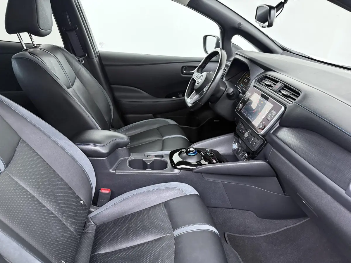 e+ Tekna 62 kWh | ProPILOT  | Adapt. Cruise | Lederen Bekl. |