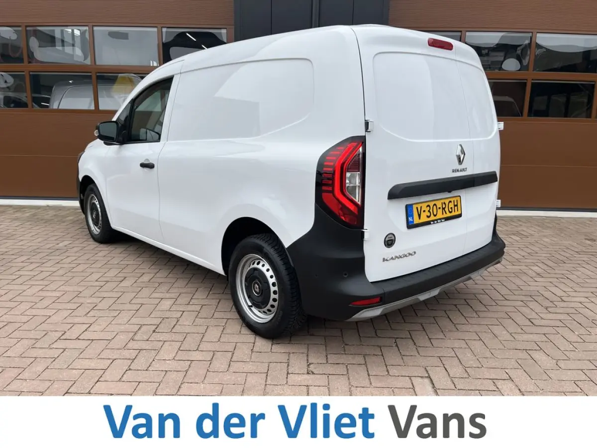 1.5 Blue dCi 95pk E6 Comfort 3p Lease €276 p/m Airco, Navi, apple carplay/android, Camera, PDC, Cruise controle, onderhoudshistorie aanwezig