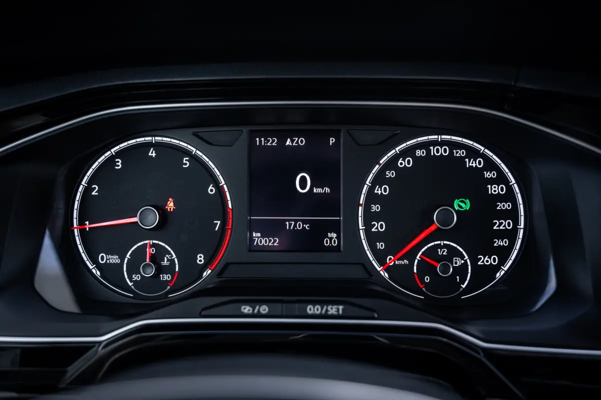 1.0 TSI Highline | Airco (automatisch) | Lichtmetalen velgen 17" | Metaalkleur