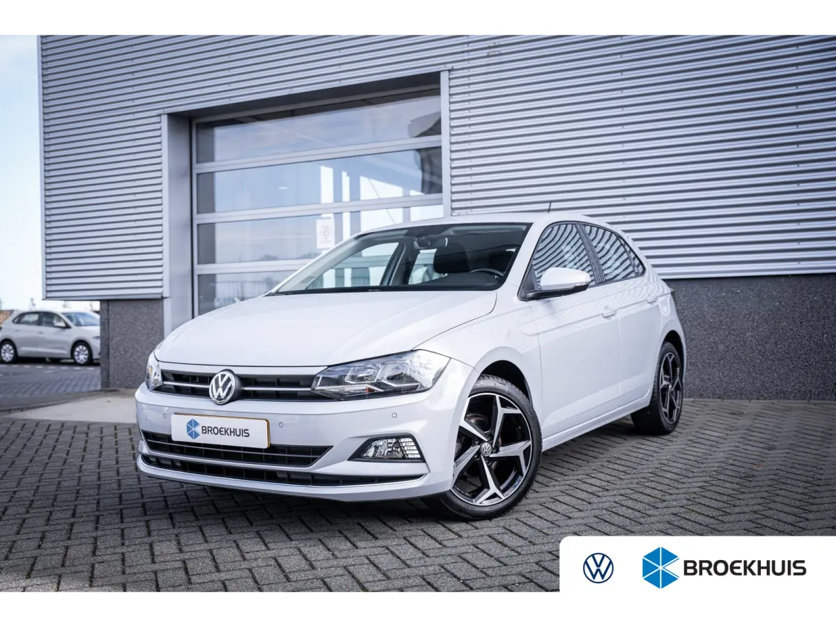 1.0 TSI Highline | Airco (automatisch) | Lichtmetalen velgen 17" | Metaalkleur