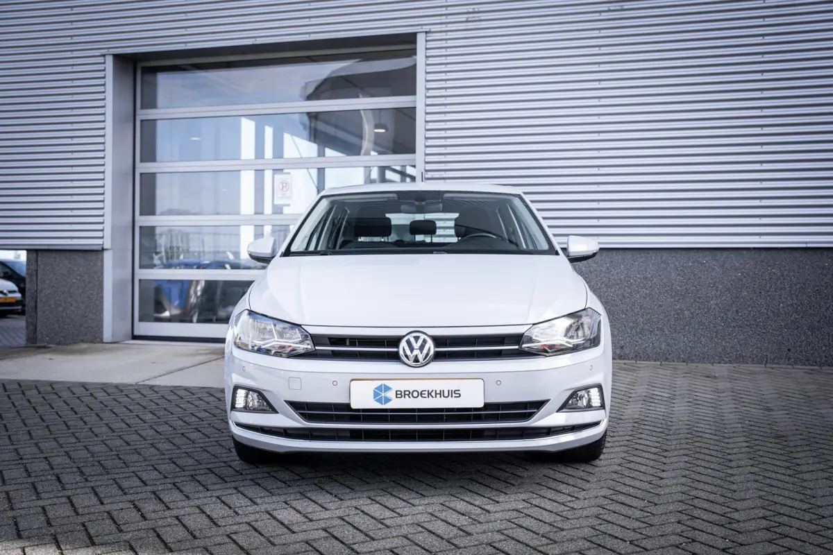 1.0 TSI Highline | Airco (automatisch) | Lichtmetalen velgen 17" | Metaalkleur