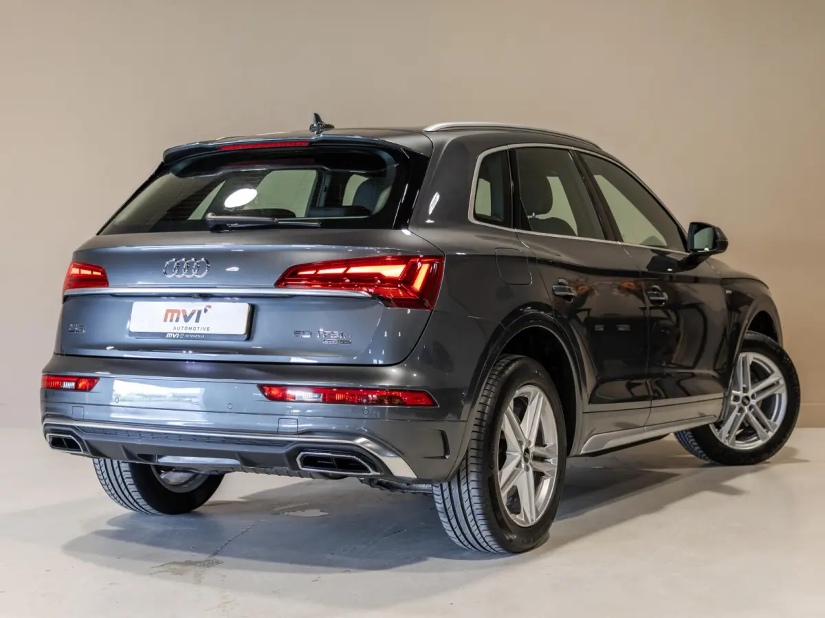 50 TFSI e S-Line edition SOH 93% / 300pk / Achteruitrij camera / NAP / Dealer onderhouden /