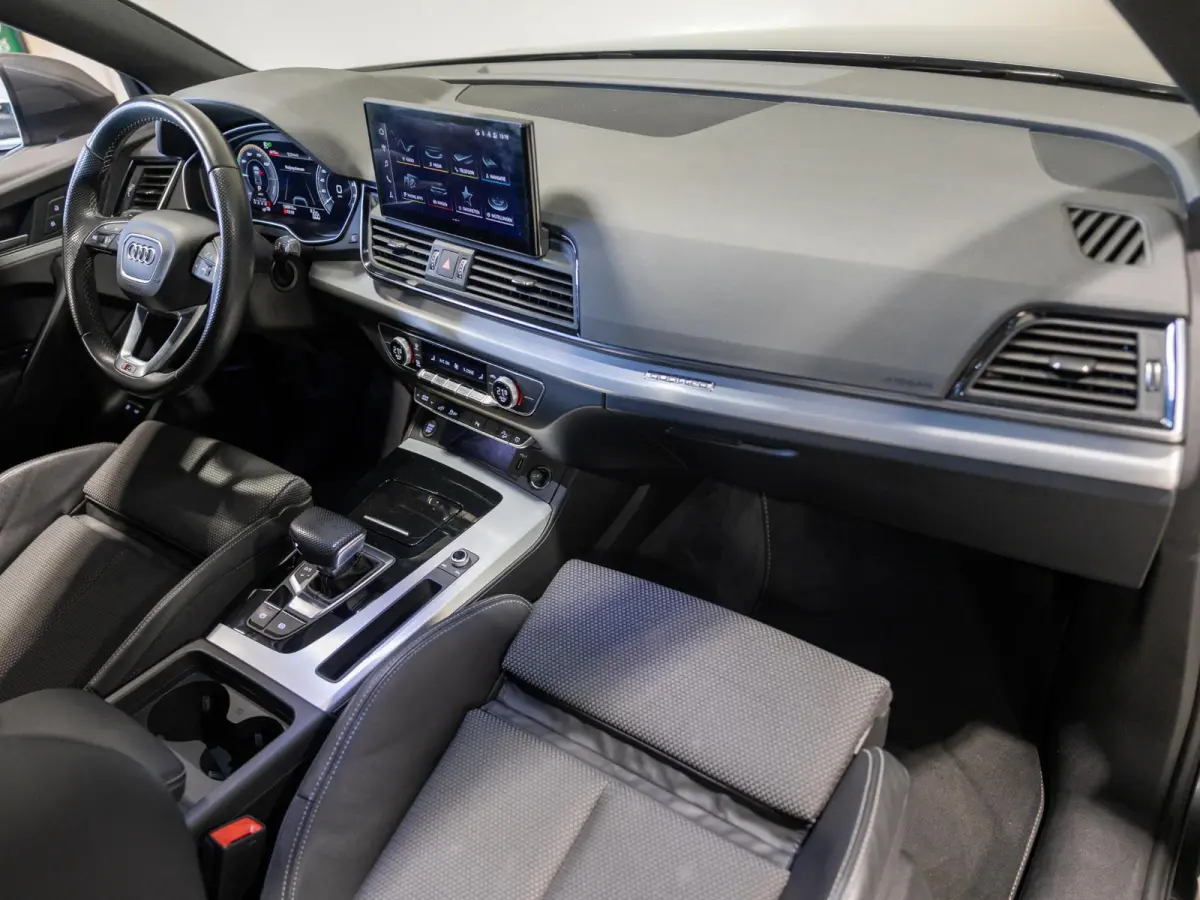 50 TFSI e S-Line edition SOH 93% / 300pk / Achteruitrij camera / NAP / Dealer onderhouden /