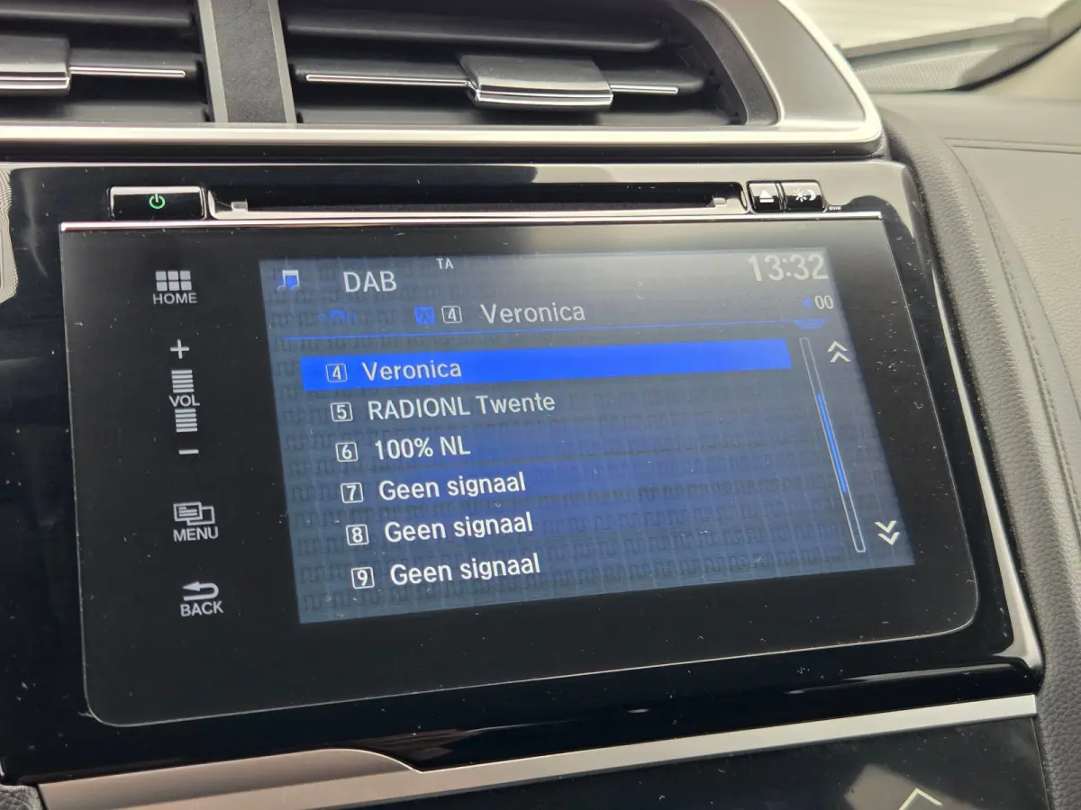 1.3 i-VTEC Elegance Keyless entry / Cruise control / Dab radio / Hill hold / Achteruitrijcamera